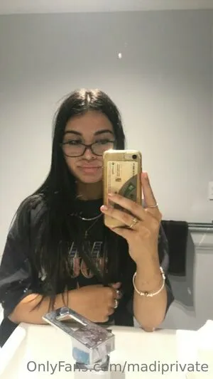 Madiprivate OnlyFans Leaked Free Thumbnail Picture - #9irGjohdPY