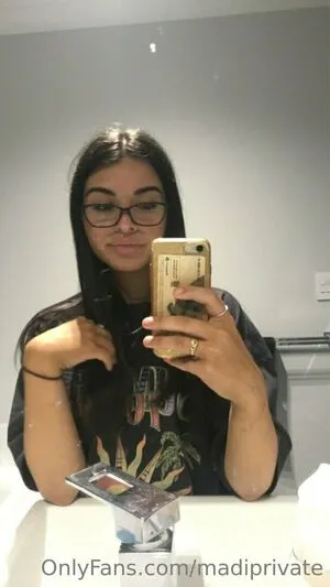 Madiprivate OnlyFans Leaked Free Thumbnail Picture - #cHpQ8Vepe5