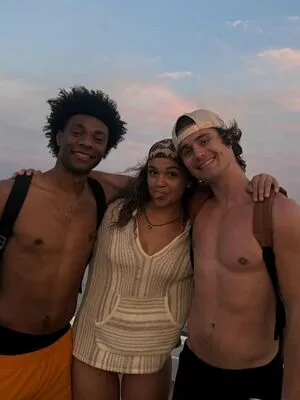 Madison Bailey OnlyFans Leaked Free Thumbnail Picture - #UmnxsN8LSC