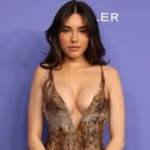 Madison Beer OnlyFans Leaked Free Thumbnail Picture - #0GZE95PTRj