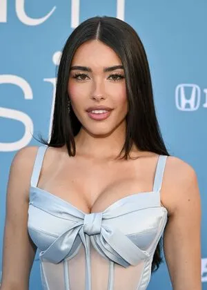 Madison Beer OnlyFans Leaked Free Thumbnail Picture - #2QAEcd0isb