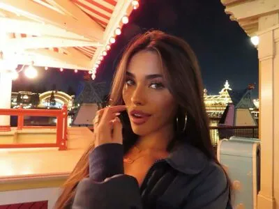Madison Beer OnlyFans Leaked Free Thumbnail Picture - #5O4cGMzdQk