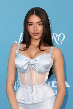 Madison Beer OnlyFans Leaked Free Thumbnail Picture - #Czg92itYMB