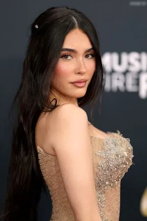Madison Beer OnlyFans Leaked Free Thumbnail Picture - #LQQ9xRDESC
