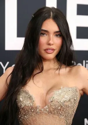 Madison Beer OnlyFans Leaked Free Thumbnail Picture - #foRd55bP3z