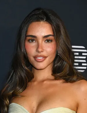 Madison Beer OnlyFans Leaked Free Thumbnail Picture - #o7a5aPamF3