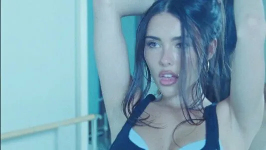 Madison Beer OnlyFans Leaked Free Thumbnail Picture - #tN9cep07KD