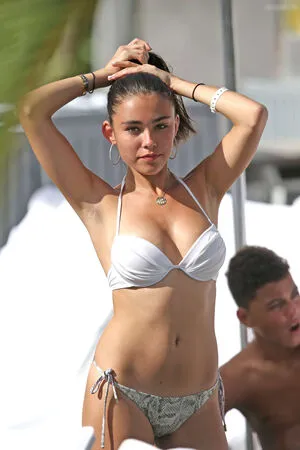 Madison Beer OnlyFans Leaked Free Thumbnail Picture - #C0ZqDWF4oa