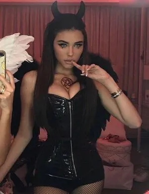 Madison Beer OnlyFans Leaked Free Thumbnail Picture - #GhBqD9hWvl