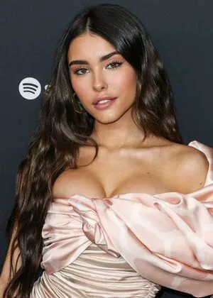 Madison Beer OnlyFans Leaked Free Thumbnail Picture - #QyggNzQYIt