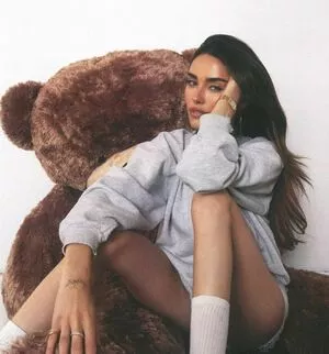 Madison Beer OnlyFans Leaked Free Thumbnail Picture - #hkamkbybTC