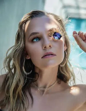 Madison Iseman OnlyFans Leaked Free Thumbnail Picture - #PiQfEkSAx1