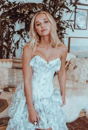 Madison Iseman OnlyFans Leaked Free Thumbnail Picture - #QEYtkCqlri