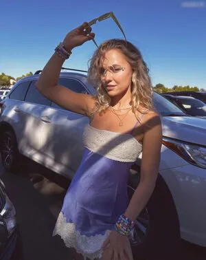 Madison Iseman OnlyFans Leaked Free Thumbnail Picture - #zAqdWOEEEC