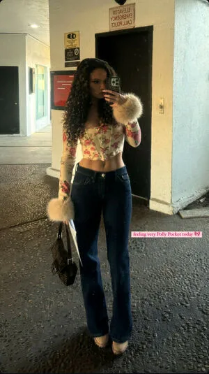 Madison Pettis OnlyFans Leaked Free Thumbnail Picture - #KRUHFnldkr