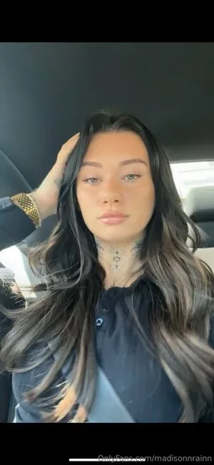 Madisonnrainn OnlyFans Leaked Free Thumbnail Picture - #94eSz4IiRL