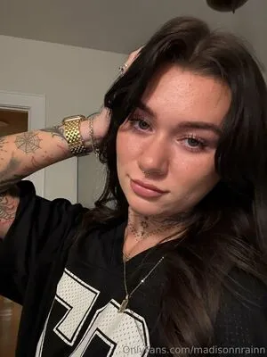 Madisonnrainn OnlyFans Leaked Free Thumbnail Picture - #ke1TMM7FYK
