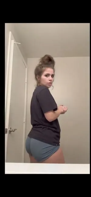 Madisons The Shit OnlyFans Leaked Free Thumbnail Picture - #9ymFL2g06L