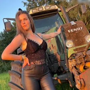 Madlen Inselmann OnlyFans Leaked Free Thumbnail Picture - #1l6iZruPsV