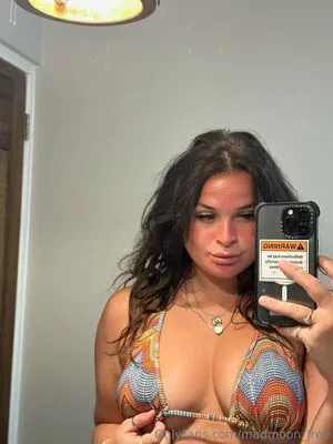 Madmoon Free OnlyFans Leaked Free Thumbnail Picture - #6XxyMn8d6S