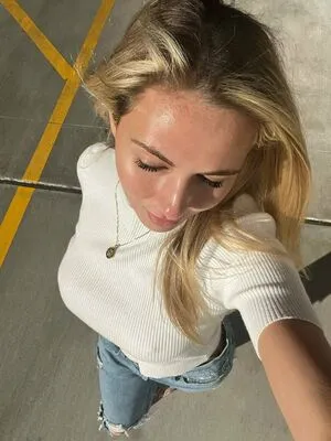 Madnikkii OnlyFans Leaked Free Thumbnail Picture - #3iRIB4gNAL