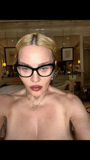 Madonna OnlyFans Leaked Free Thumbnail Picture - #AAuRVwajWn