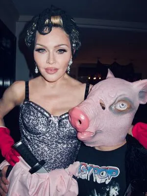 Madonna OnlyFans Leaked Free Thumbnail Picture - #pXTauuIblq