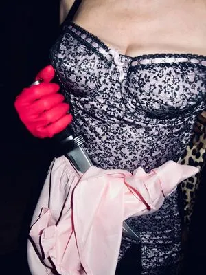 Madonna OnlyFans Leaked Free Thumbnail Picture - #rrg17CDxT3