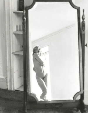 Madonna OnlyFans Leaked Free Thumbnail Picture - #w4arWA4But