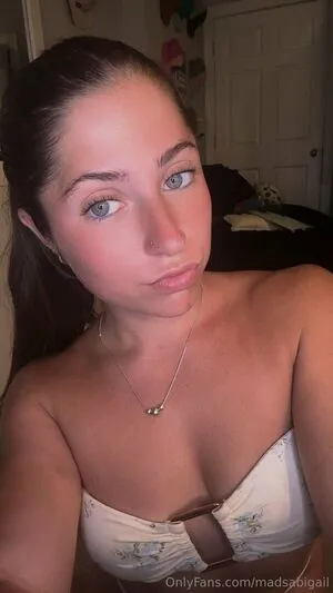 Madsabigail OnlyFans Leaked Free Thumbnail Picture - #rutB5l7gFn