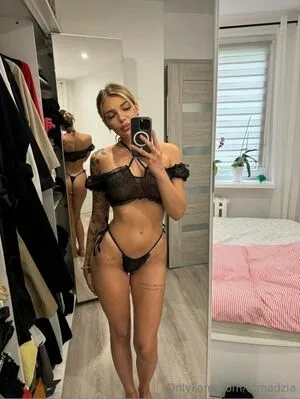 Madziula OnlyFans Leaked Free Thumbnail Picture - #DhXbTiZzb3