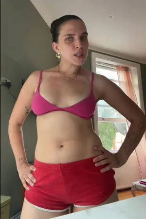 Mae Muller OnlyFans Leaked Free Thumbnail Picture - #8WWMVskKsP