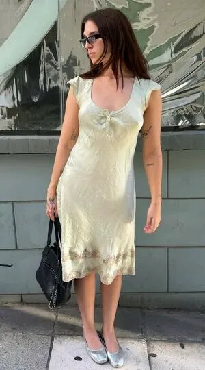 Mae Muller OnlyFans Leaked Free Thumbnail Picture - #Cgz28Au5CQ