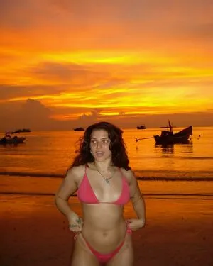 Mae Muller OnlyFans Leaked Free Thumbnail Picture - #EXDj064cig