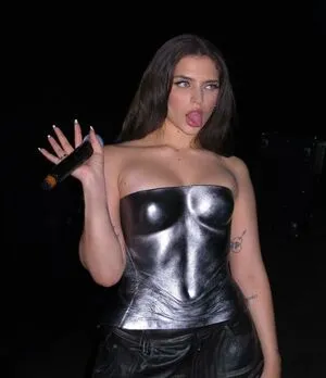 Mae Muller OnlyFans Leaked Free Thumbnail Picture - #xAaa8XxEpD