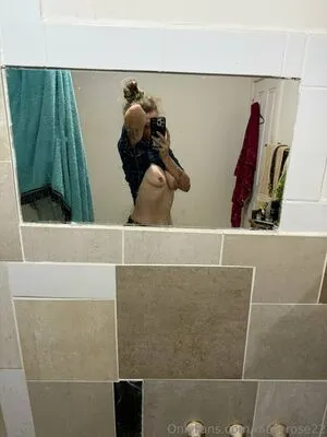 Mae Rose22 OnlyFans Leaked Free Thumbnail Picture - #fufGA54CfP