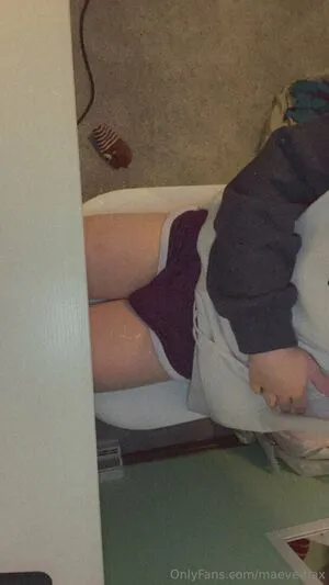 Maevemax OnlyFans Leaked Free Thumbnail Picture - #0NKV5hWSMC