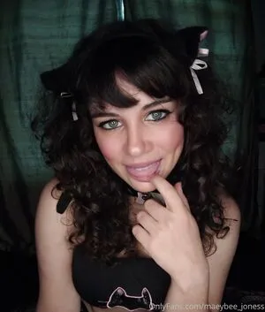 Maeybee Joness OnlyFans Leaked Free Thumbnail Picture - #xNrmnIim8H