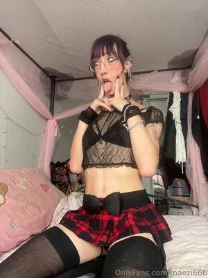 Maezi Kacey Maezi666 OnlyFans Leaked Free Thumbnail Picture - #u9hUkICuR4