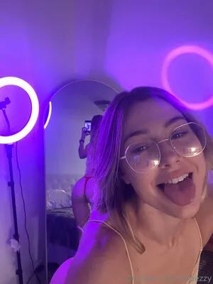 Maezzy OnlyFans Leaked Free Thumbnail Picture - #ueFTpY67LN