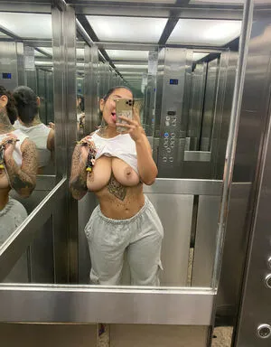 Maferalvarexxx OnlyFans Leaked Free Thumbnail Picture - #4JIZB8Iegh