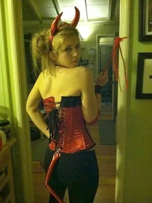 Magda Apanowicz OnlyFans Leaked Free Thumbnail Picture - #WhcsRJNXRY