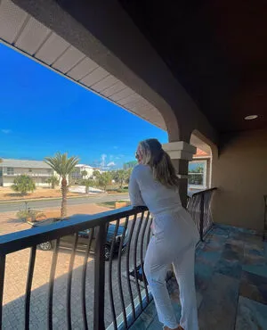 Maggie Kimberlin OnlyFans Leaked Free Thumbnail Picture - #US5umOsm0a