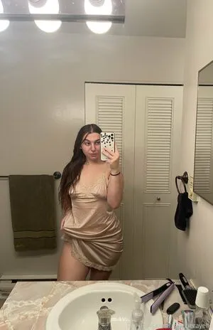 Maggierayelle OnlyFans Leaked Free Thumbnail Picture - #piqAH2M9B7