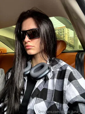 Magic Luna Vip OnlyFans Leaked Free Thumbnail Picture - #6NEwGmjpwA