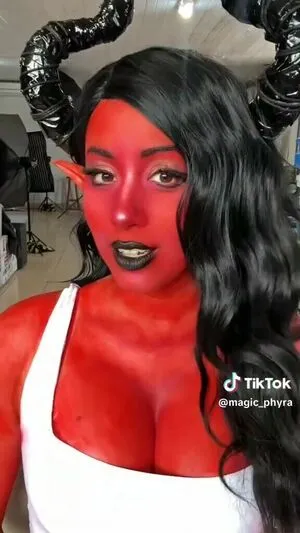 Magic Phyra OnlyFans Leaked Free Thumbnail Picture - #1JqvYDPhjm