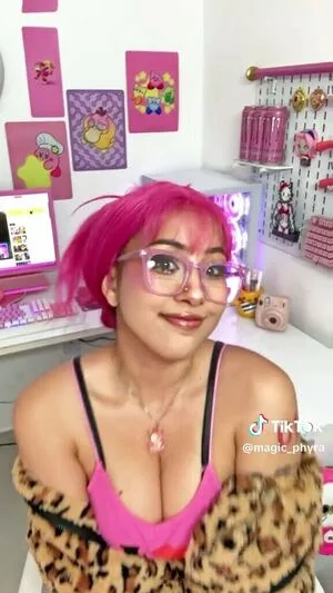 Magic Phyra OnlyFans Leaked Free Thumbnail Picture - #Pv0iLqJKrO