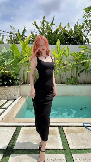 magic_alice OnlyFans Leaked Free Thumbnail Picture - #uzylPeklTe