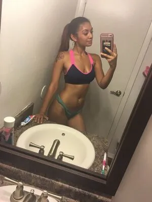 Magicamonicalove OnlyFans Leaked Free Thumbnail Picture - #XjzA0m6ngI