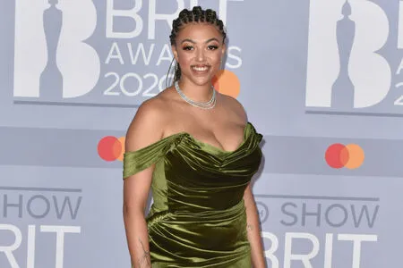 Mahalia OnlyFans Leaked Free Thumbnail Picture - #NtlEZLnbpy